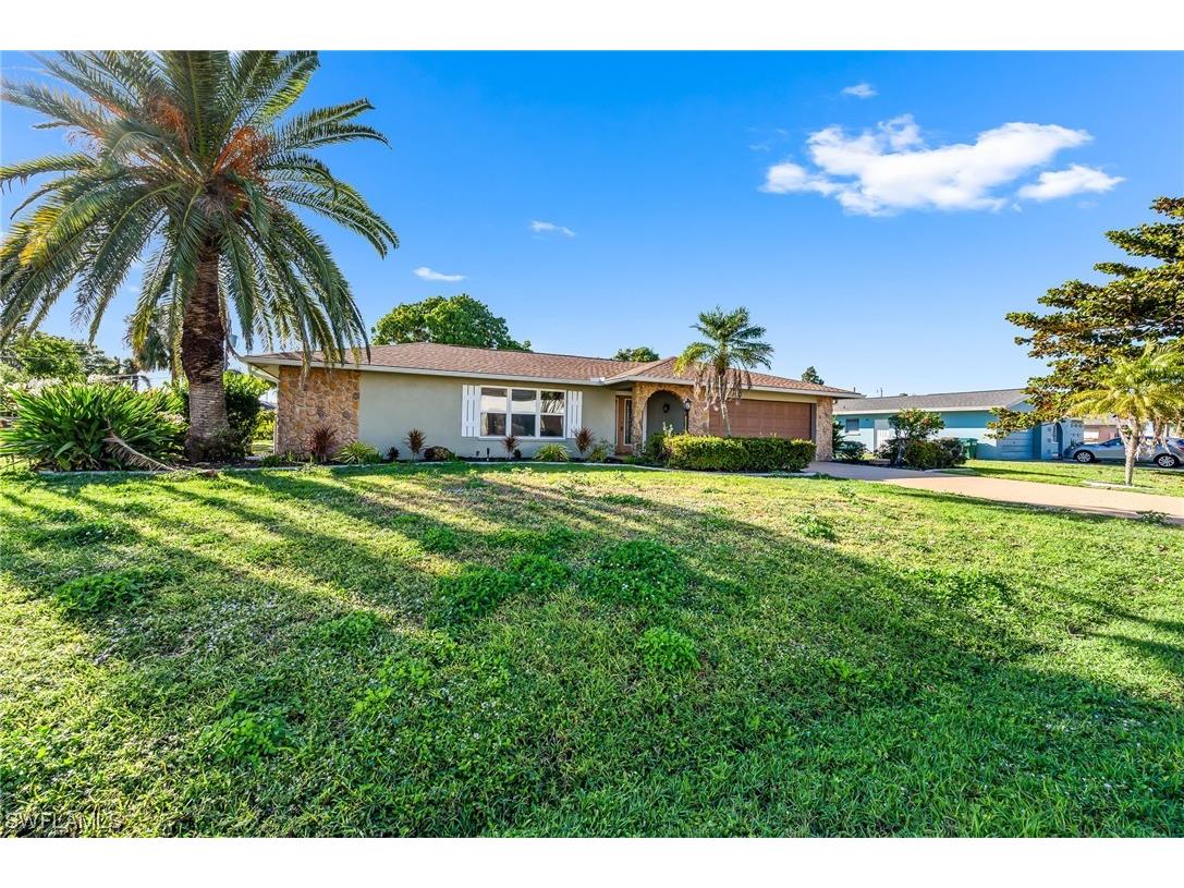 4920 Nassau Court Cape Coral FL 33904 224009944 image1