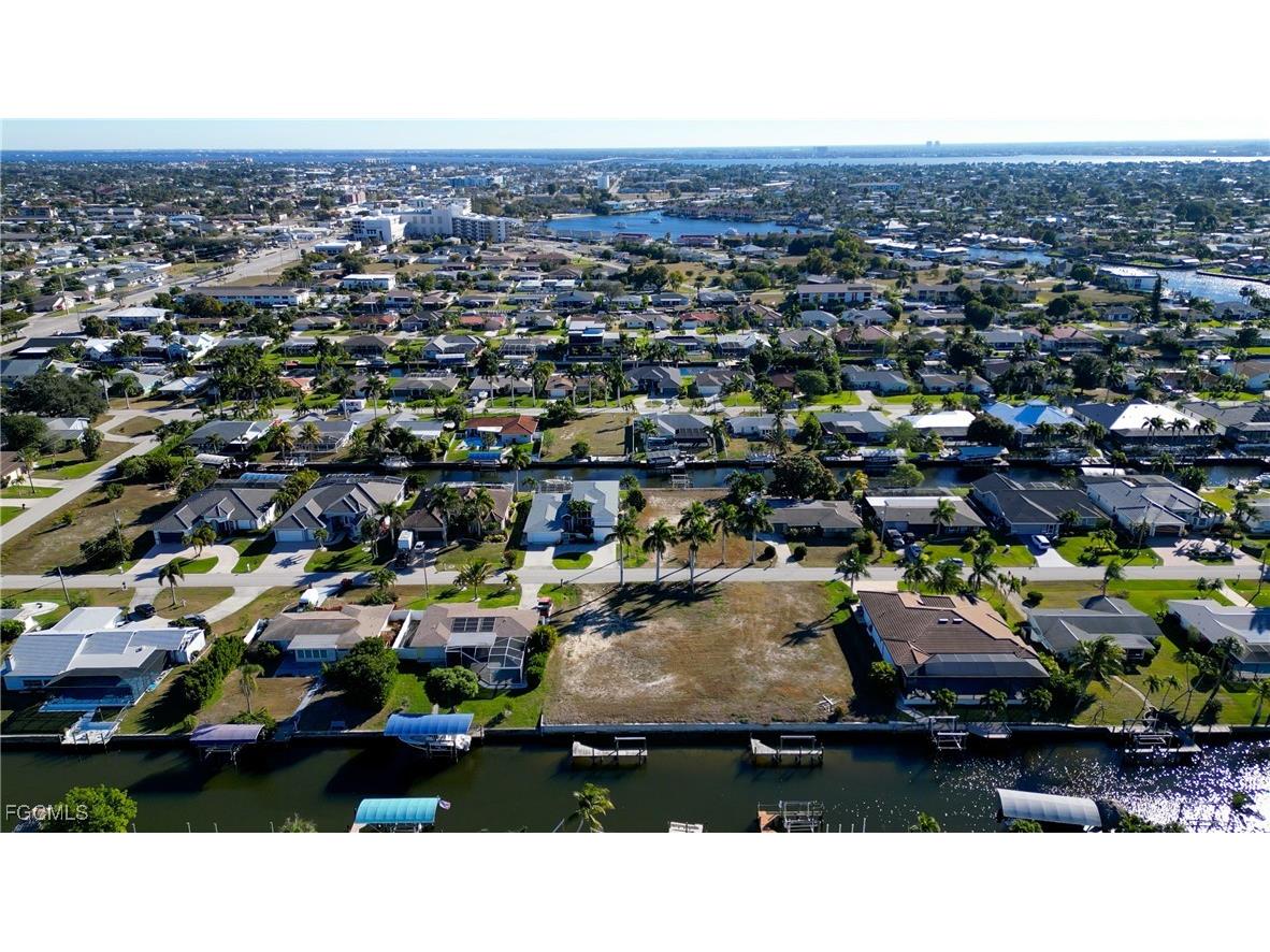 4920 Seville Court Cape Coral FL 33904 2026003857 image16