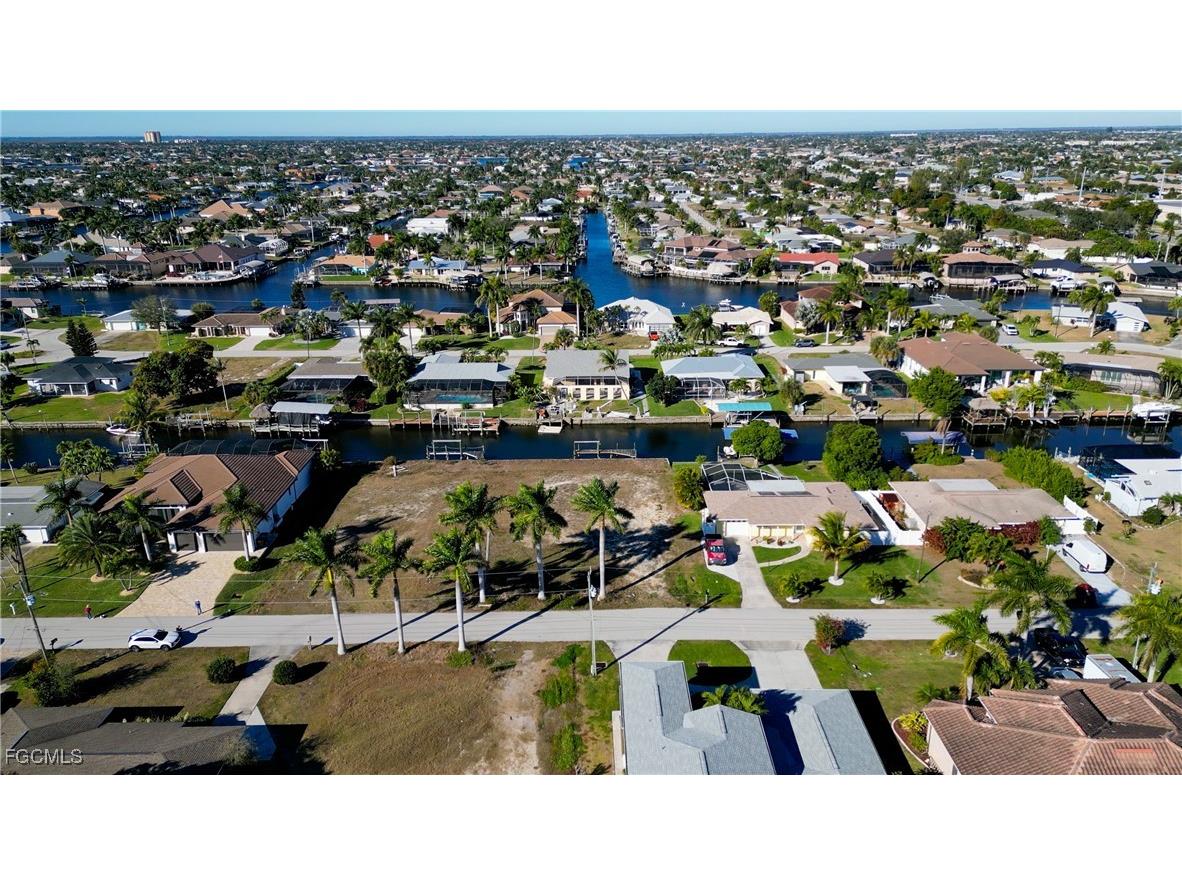 4920 Seville Court Cape Coral FL 33904 2026003857 image17