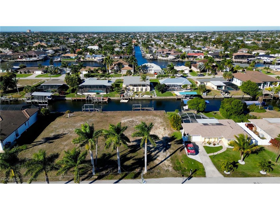 4920 Seville Court Cape Coral FL 33904 2026003857 image3