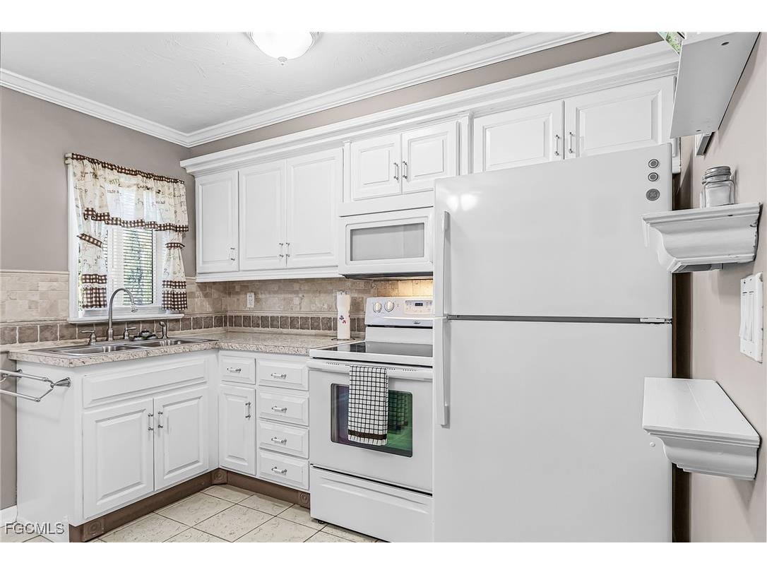 4920 Viceroy Street Cape Coral FL 33904 2025019749 image15