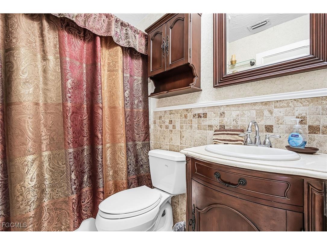 4920 Viceroy Street Cape Coral FL 33904 2025019749 image19