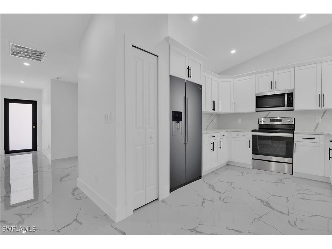 4921/4923 Leonard Boulevard S Lehigh Acres FL 33973 225071439 image10