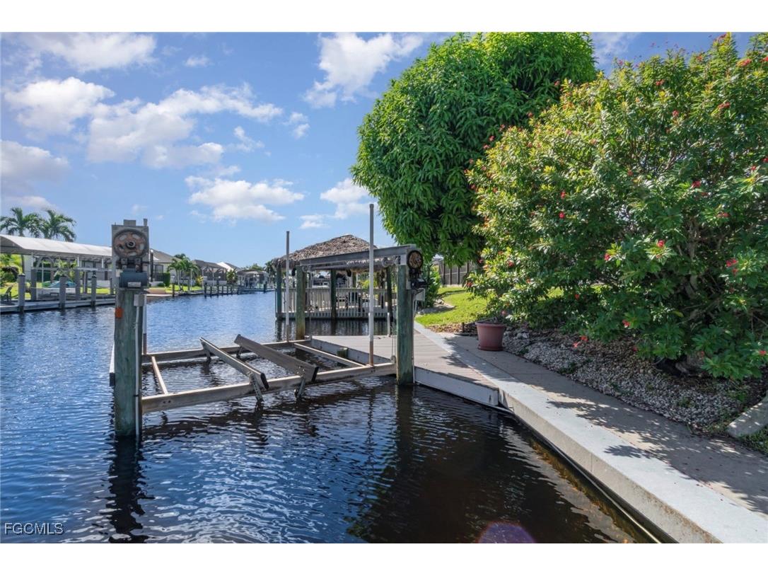 4921 SW 11th Place Cape Coral FL 33914 2025015457 image38
