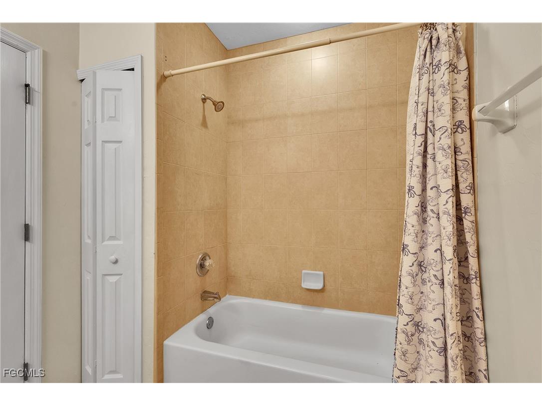 4921 SW 16th Place #201 Cape Coral FL 33914 2025001129 image28