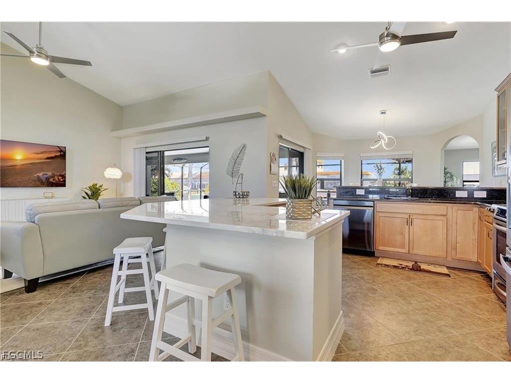 4921 Sorrento Court Cape Coral FL 33904 2026008292 image12