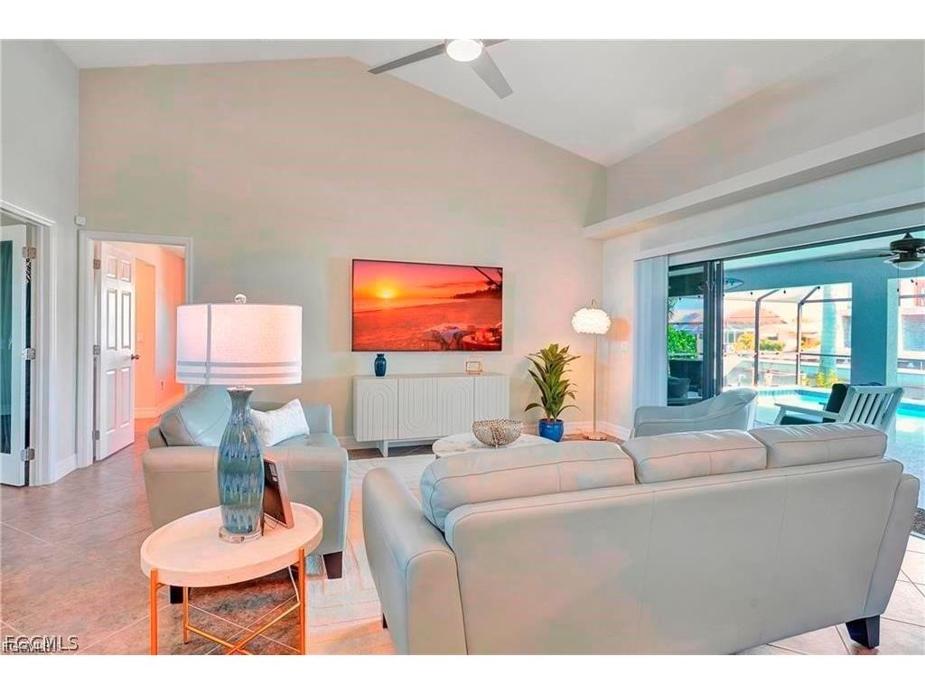 4921 Sorrento Court Cape Coral FL 33904 2026008292 image15