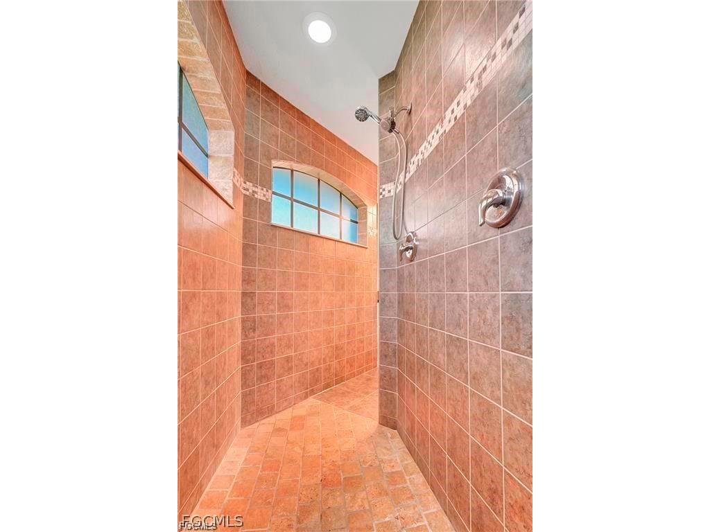 4921 Sorrento Court Cape Coral FL 33904 2026008292 image27