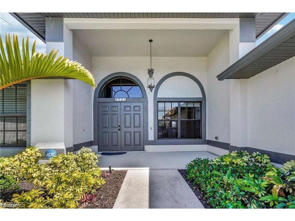 4921 Sorrento Court Cape Coral FL 33904 2026008292 image4