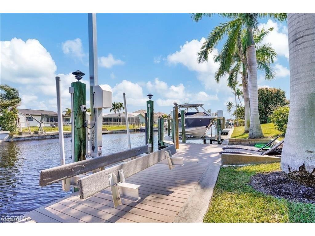 4921 Sorrento Court Cape Coral FL 33904 2026008292 image40