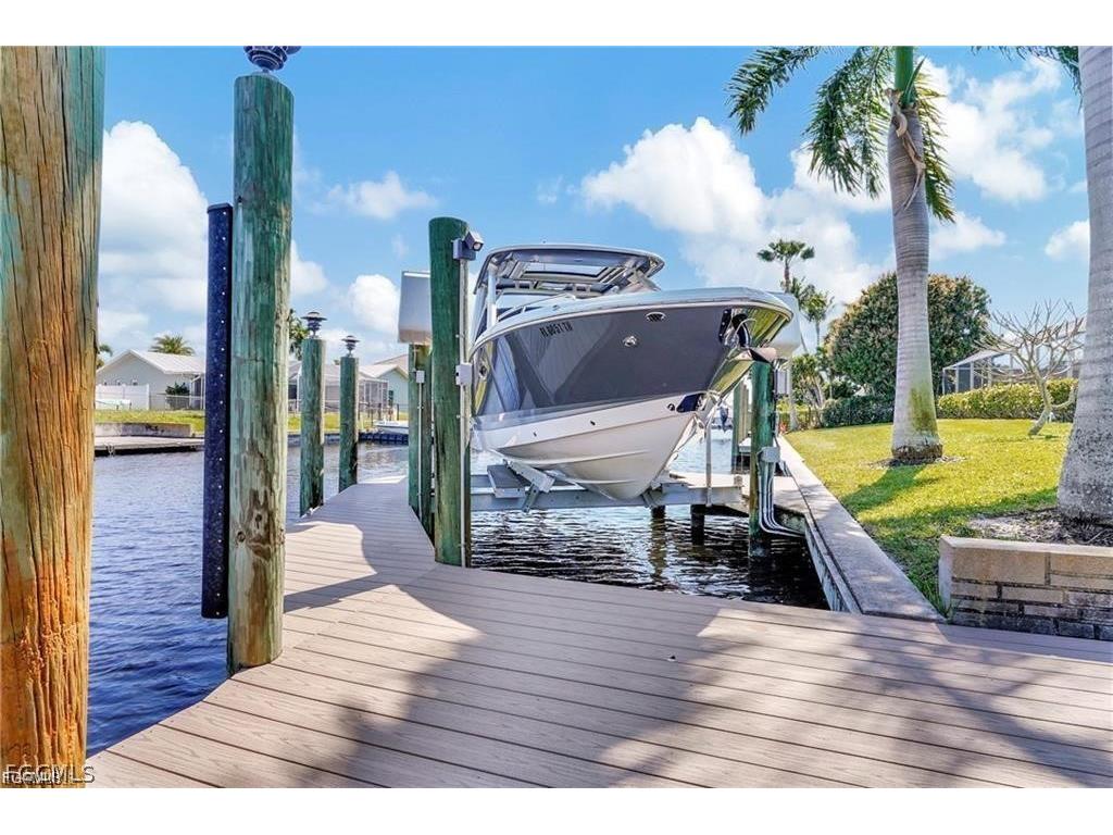 4921 Sorrento Court Cape Coral FL 33904 2026008292 image41