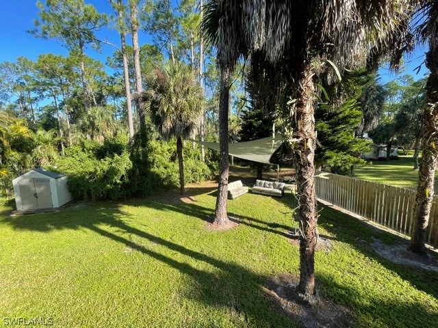 4921 Teak Wood Drive Naples FL 34119 226010138 image1