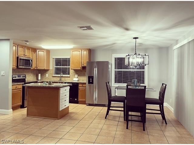 4921 Teak Wood Drive Naples FL 34119 226010138 image4