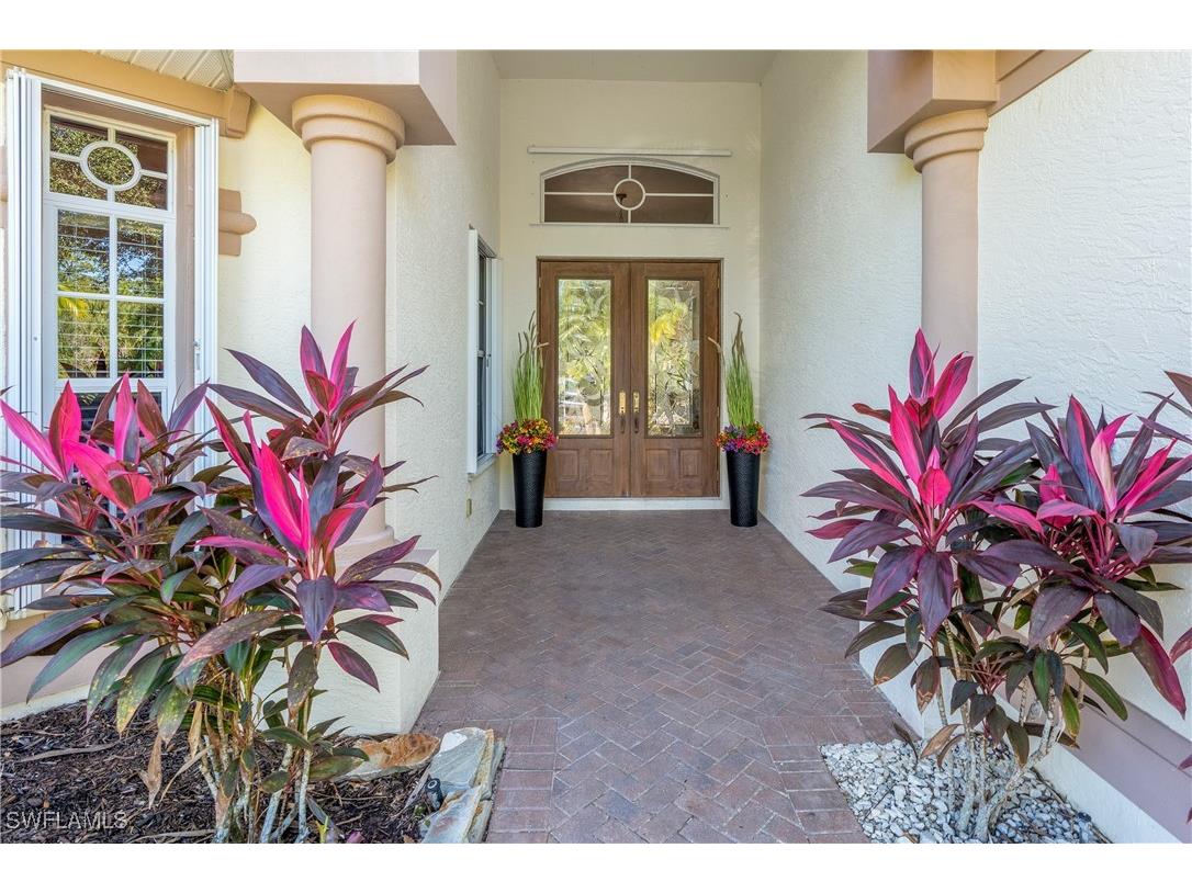 4923 Cerromar Drive Naples FL 34112 225077906 image3