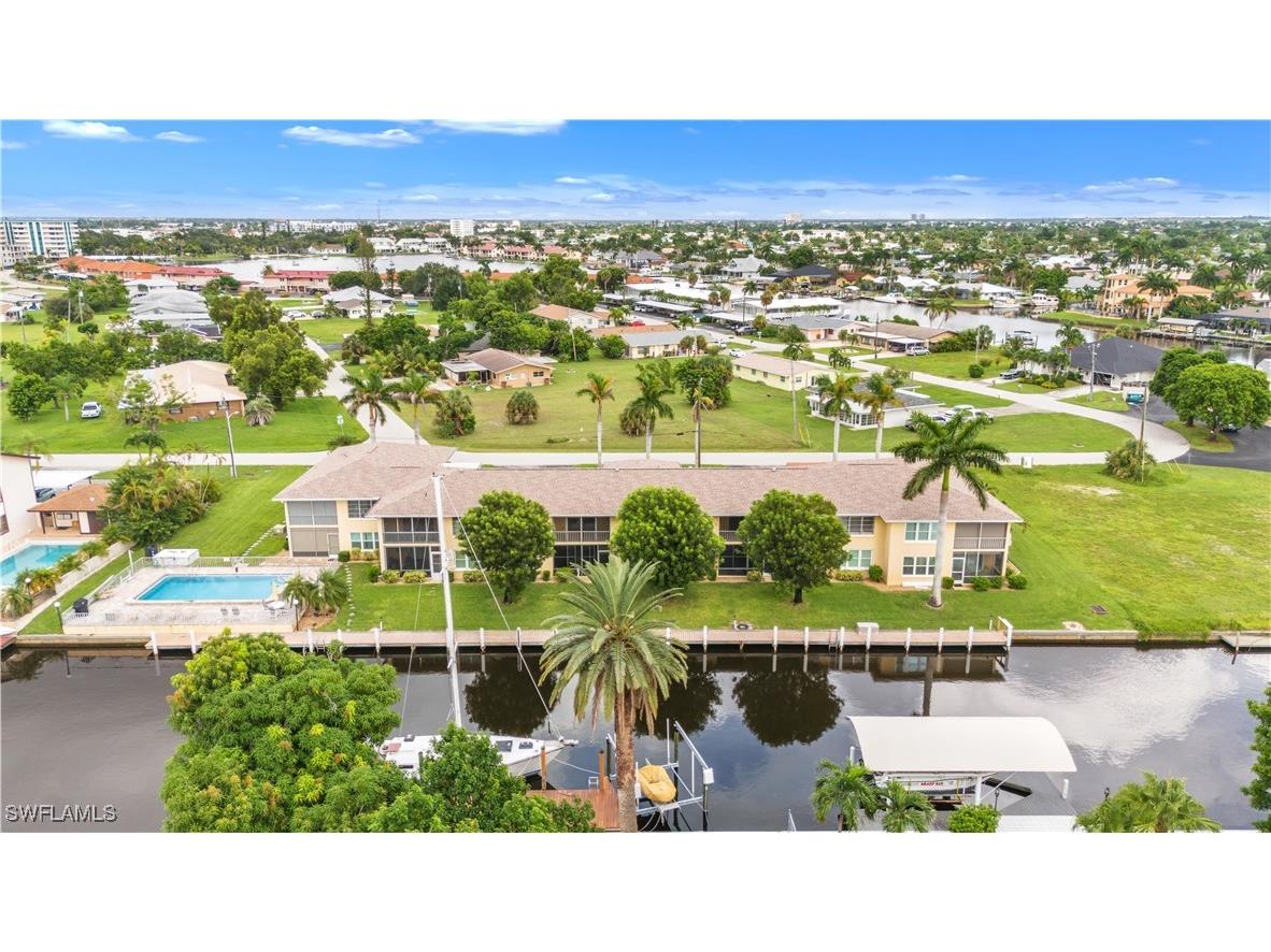 4924 Tudor Drive #103 Cape Coral FL 33904 225018098 image1