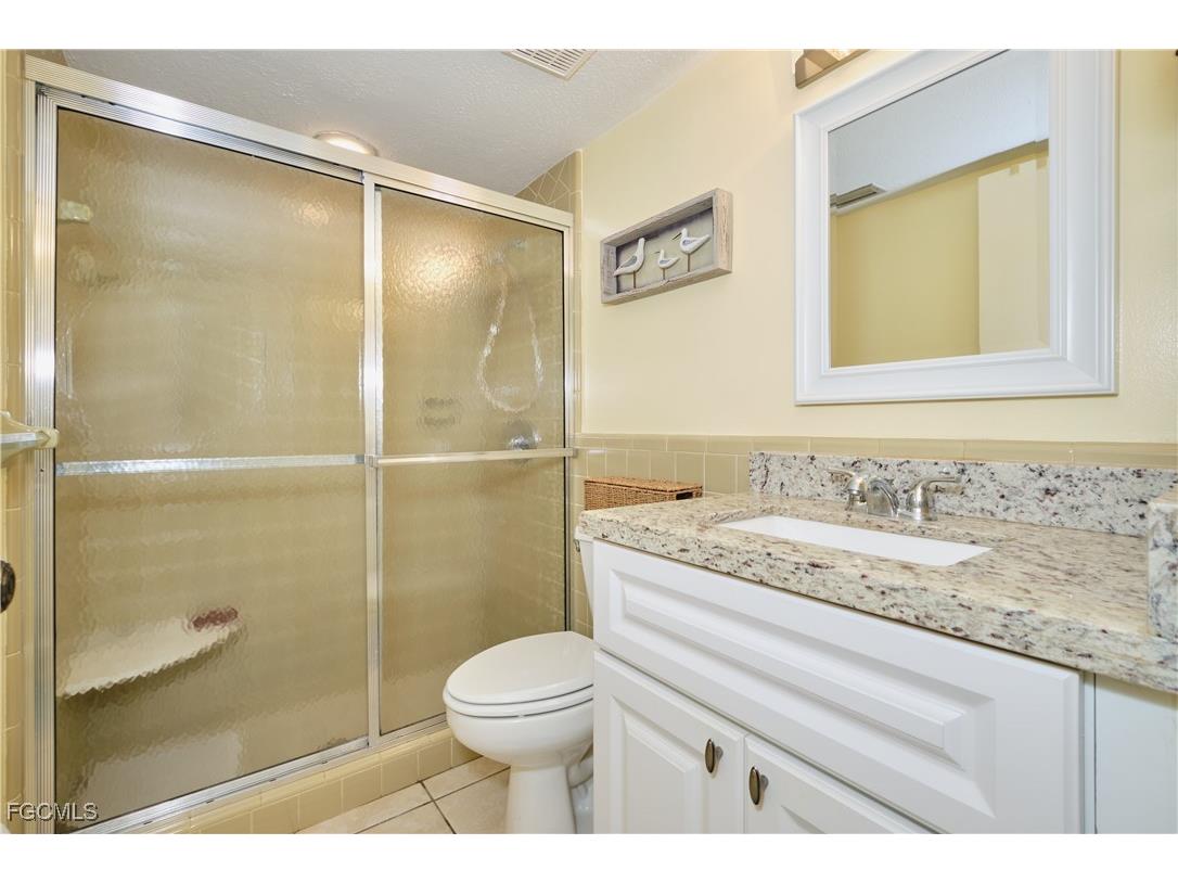 4924 Viceroy Street #B1 Cape Coral FL 33904 2025014038 image22