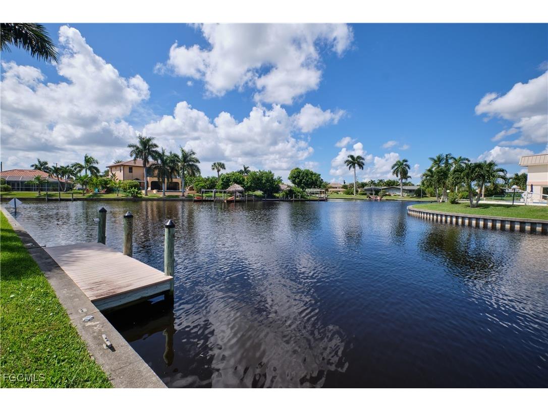 4924 Viceroy Street #B1 Cape Coral FL 33904 2025014038 image32