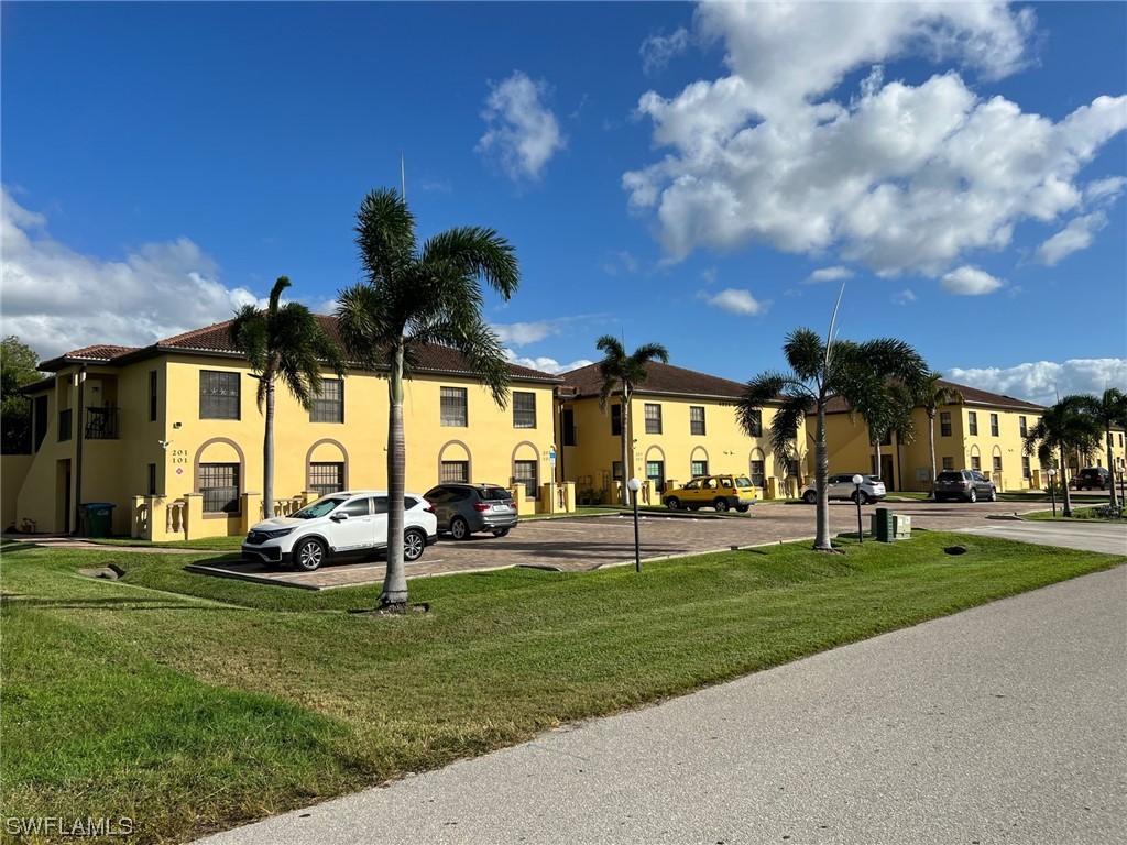 4925 SW 16th Place #103 Cape Coral FL 33914 224000661 image1