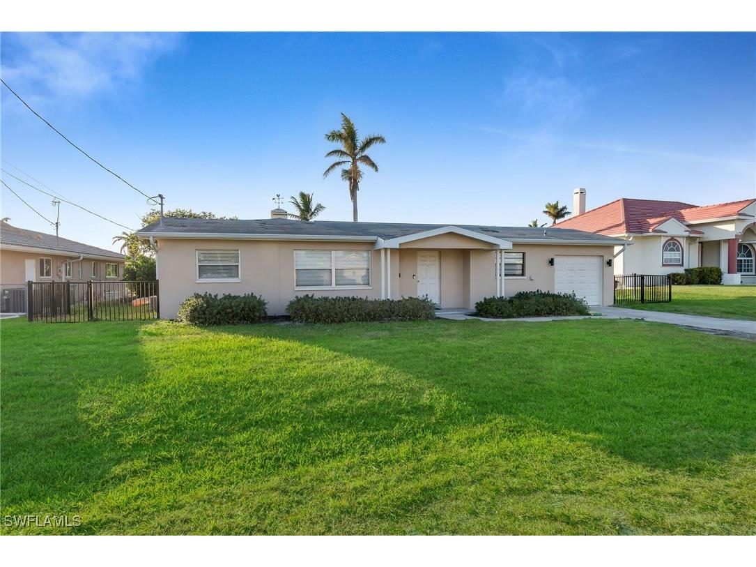 4926 Triton Court W Cape Coral FL 33904 224099947 image1