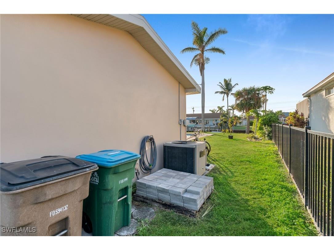 4926 Triton Court W Cape Coral FL 33904 224099947 image10
