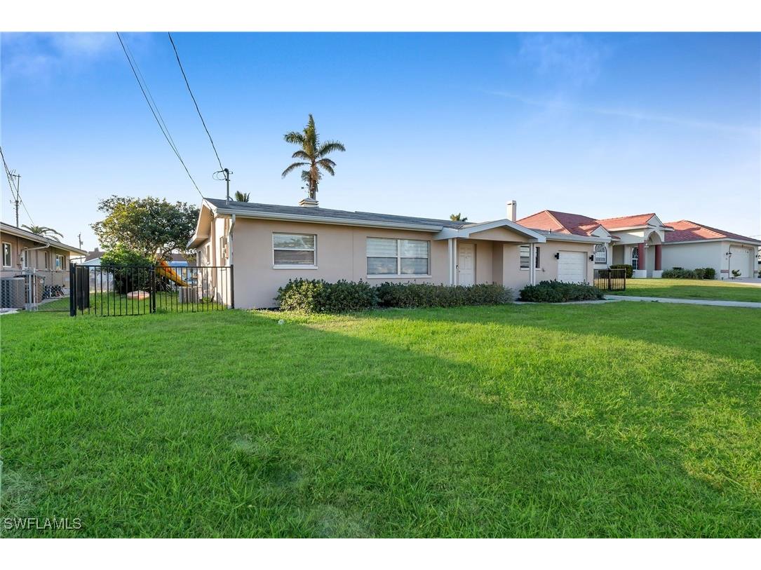 4926 Triton Court W Cape Coral FL 33904 224099947 image2