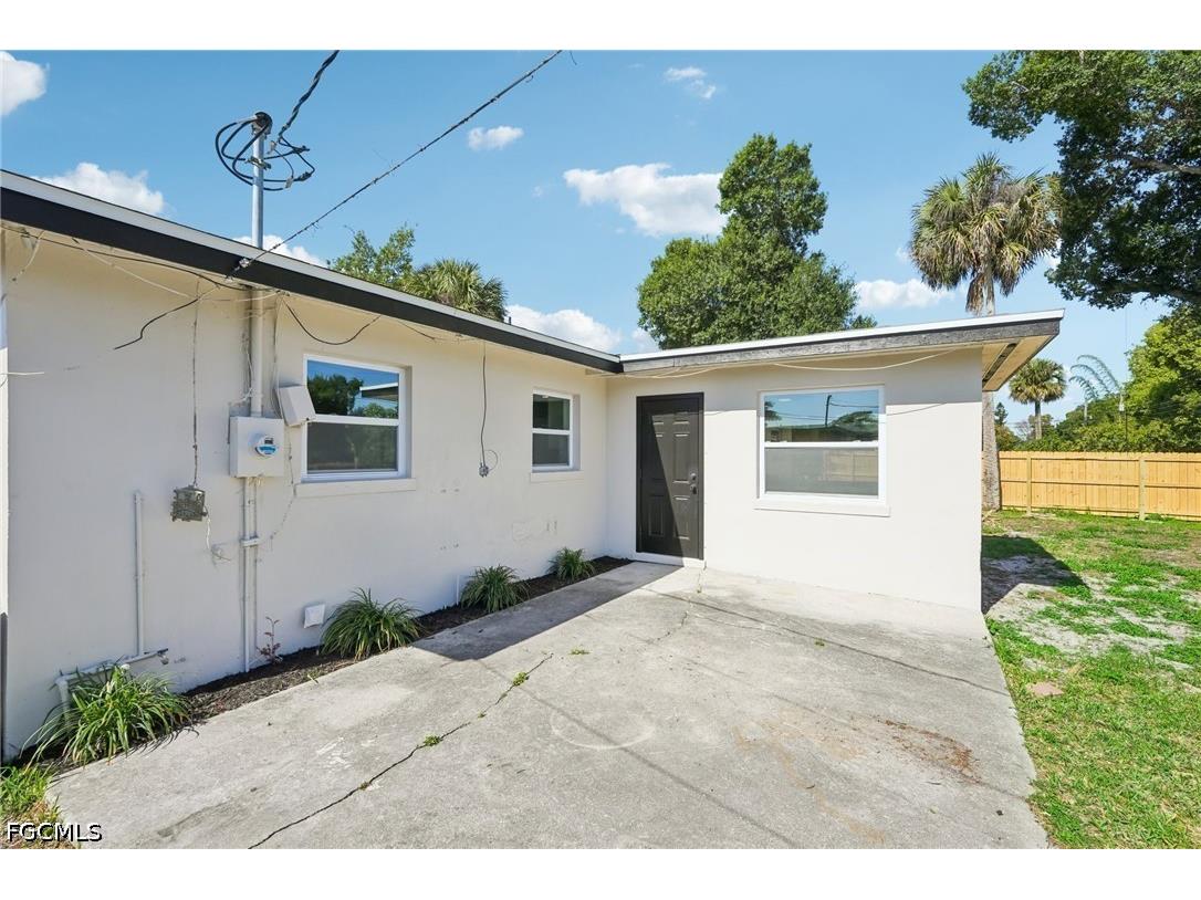 4927 Billys Creek Drive Fort Myers FL 33905 2026017863 image24