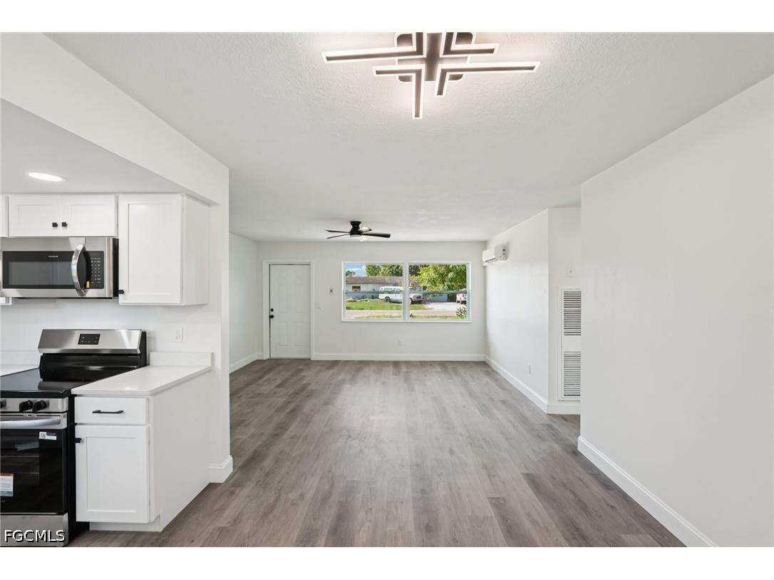 4927 Billys Creek Drive Fort Myers FL 33905 2026017863 image5