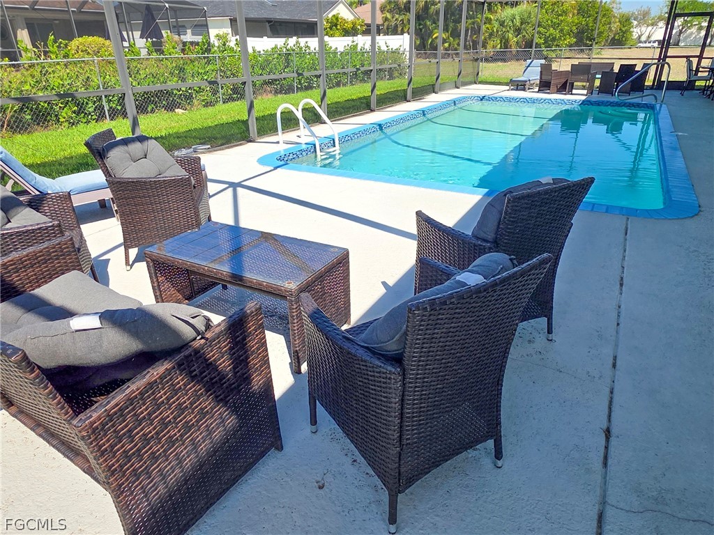 4928/5000 SW 16th Place Cape Coral FL 33914 2026011492 image2