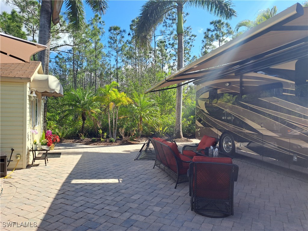 4928 Coach Lane Naples FL 34114 225075261 image12