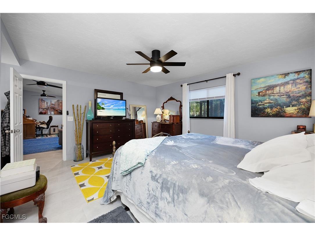 4929 Edith Esplanade Cape Coral FL 33904 2025020616 image25