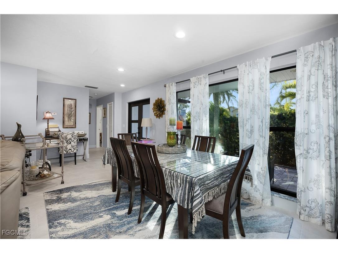 4929 Edith Esplanade Cape Coral FL 33904 2025020616 image4