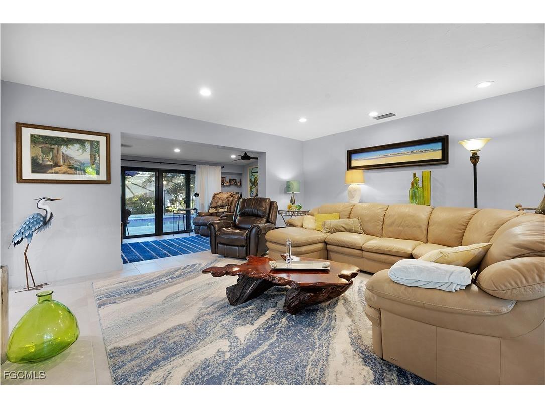 4929 Edith Esplanade Cape Coral FL 33904 2025020616 image5