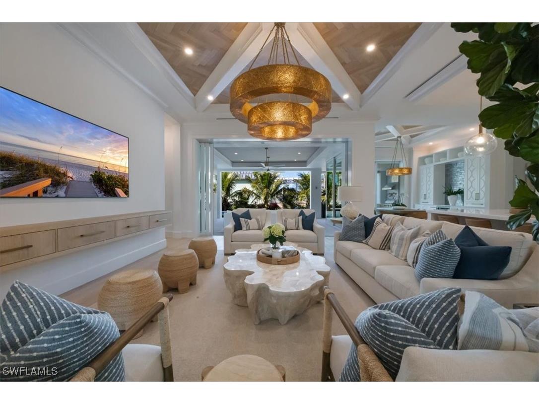 493 8th Avenue S Naples FL 34102 225077622 image3