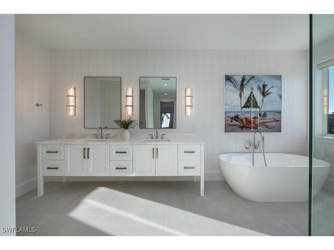 493 8th Avenue S Naples FL 34102 225077622 image33