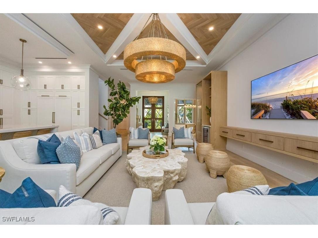 493 8th Avenue S Naples FL 34102 225077622 image7