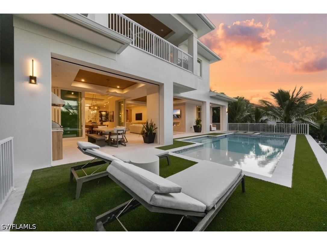 493 8th Avenue S Naples FL 34102 226016685 image18
