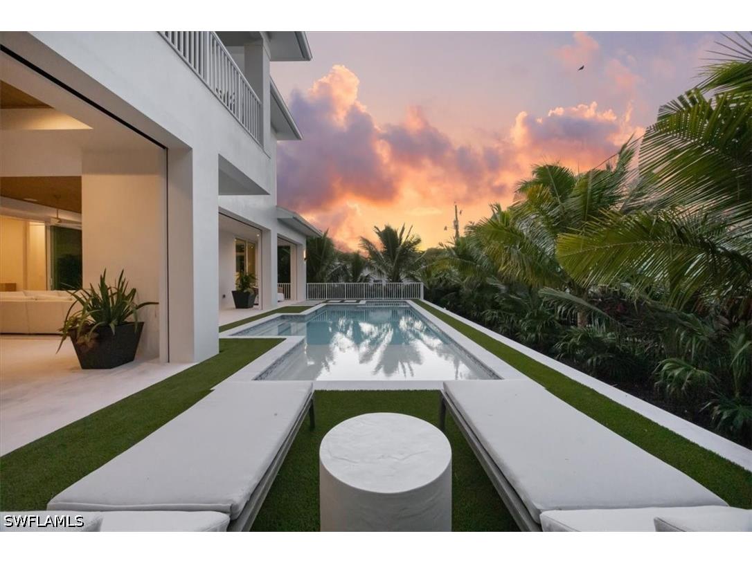 493 8th Avenue S Naples FL 34102 226016685 image19