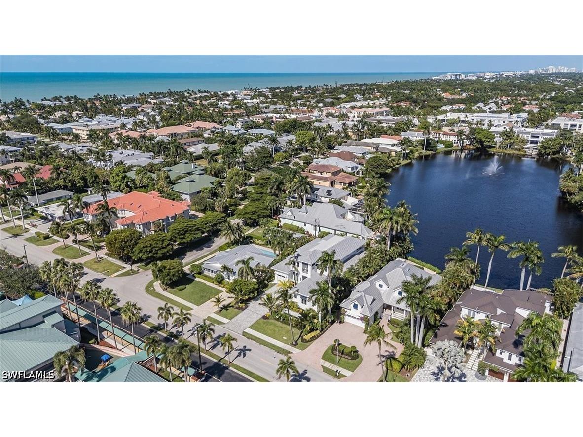 493 8th Avenue S Naples FL 34102 226016685 image39