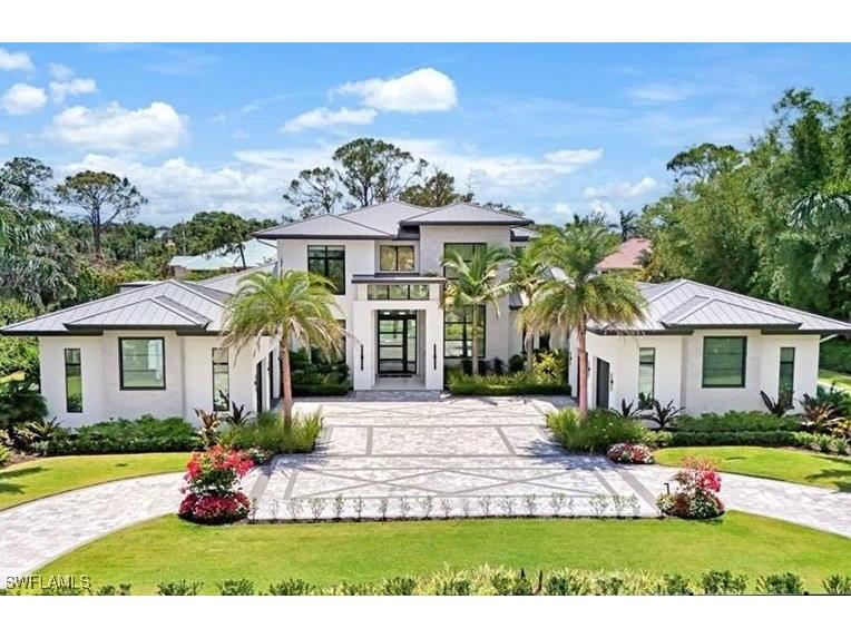 493 Carica Road Naples FL 34108 225046903 image1