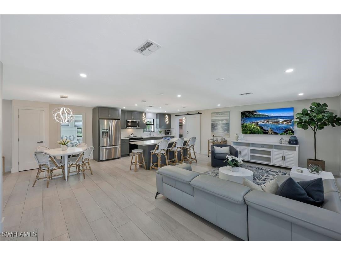 493 Willet Avenue Naples FL 34108 226001094 image2