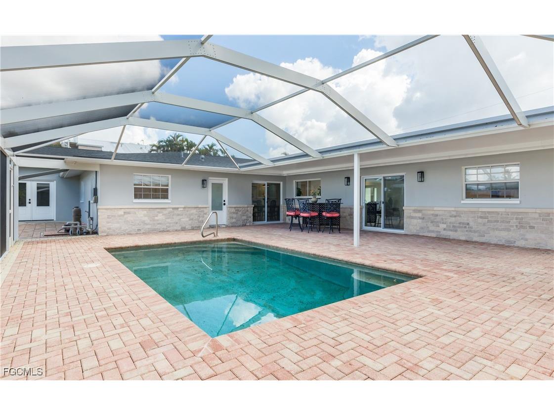 4930 Edith Esplanade Cape Coral FL 33904 2025005942 image14