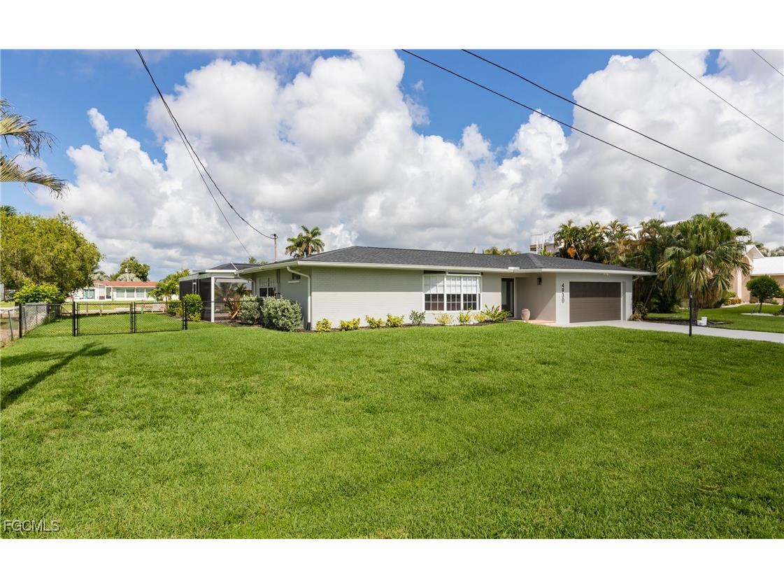 4930 Edith Esplanade Cape Coral FL 33904 2025005942 image2