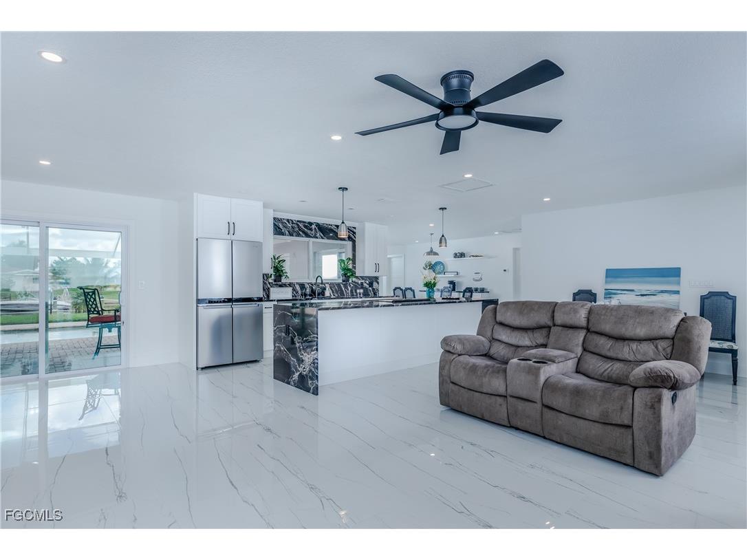 4930 Edith Esplanade Cape Coral FL 33904 2025005942 image29