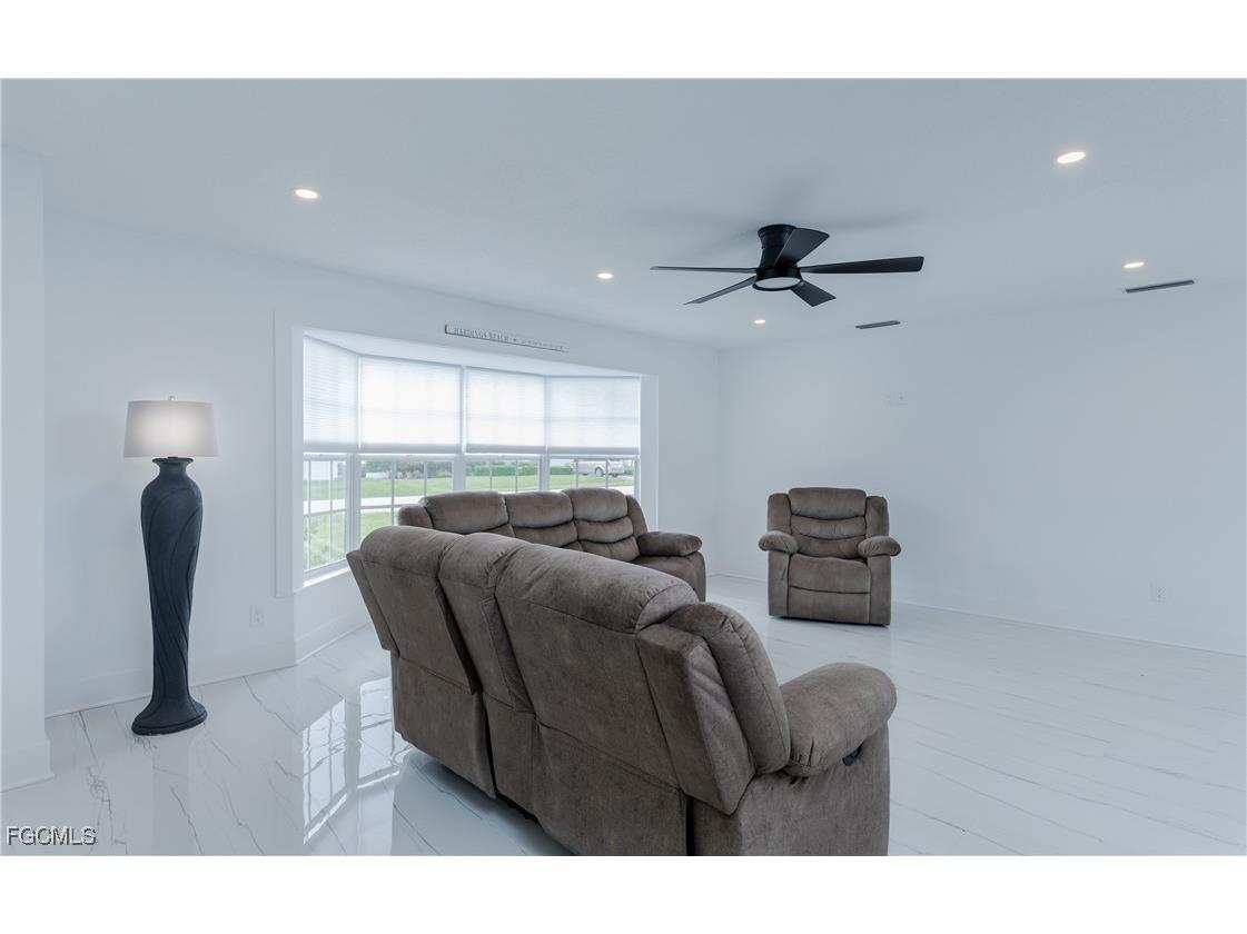 4930 Edith Esplanade Cape Coral FL 33904 2025005942 image31