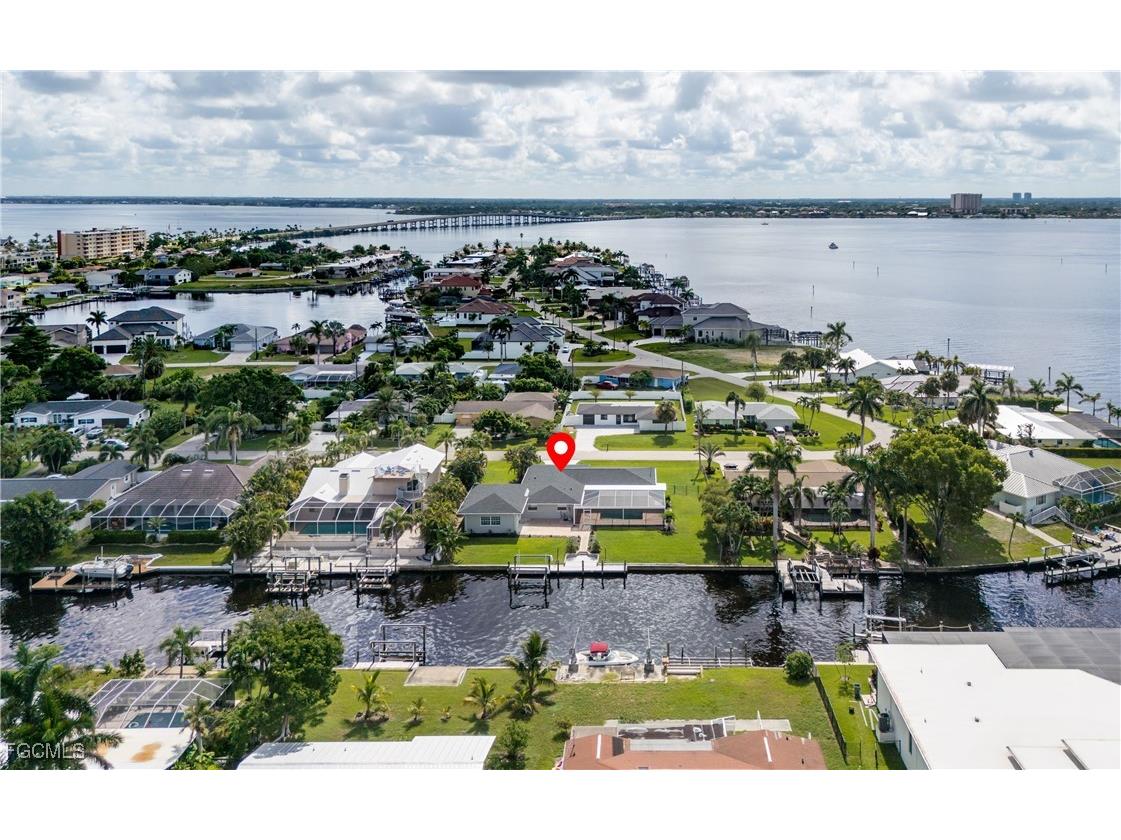 4930 Edith Esplanade Cape Coral FL 33904 2025005942 image5