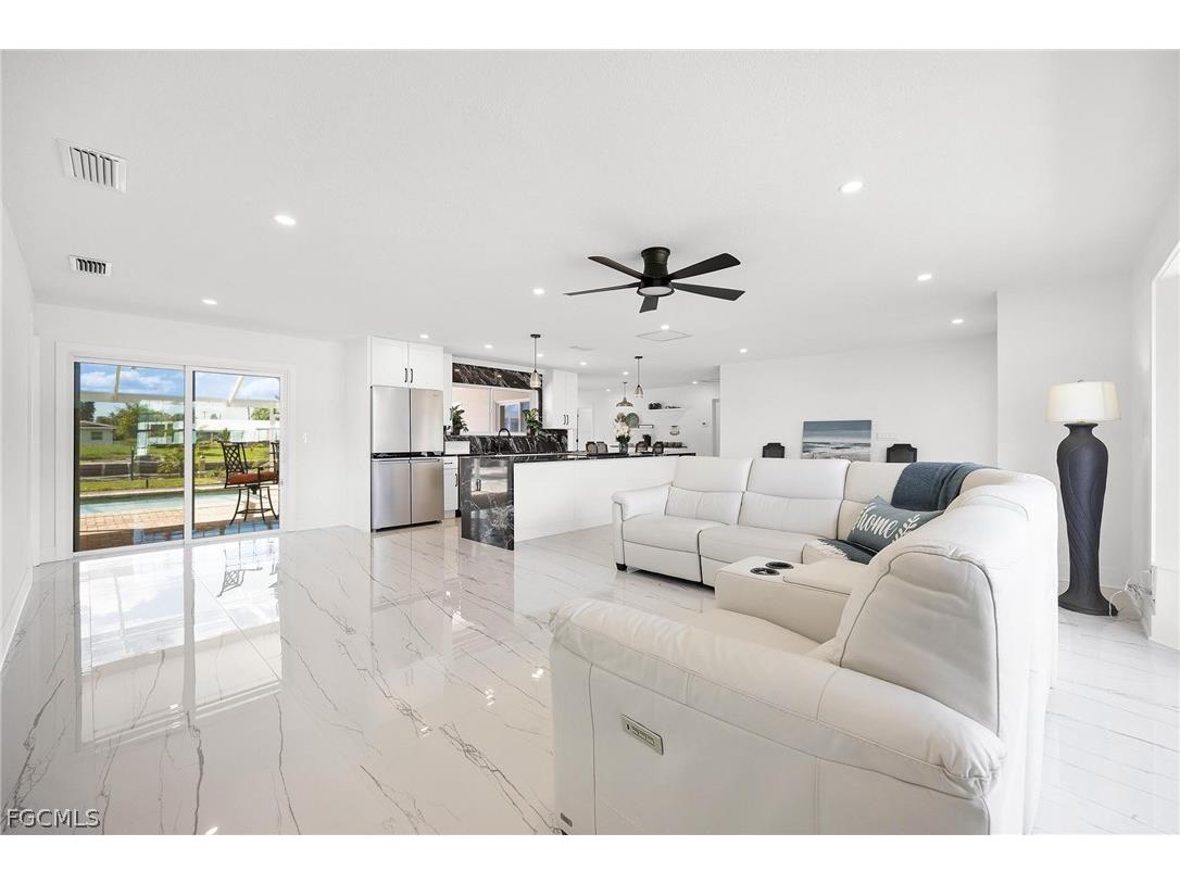 4930 Edith Esplanade Cape Coral FL 33904 2026007857 image17