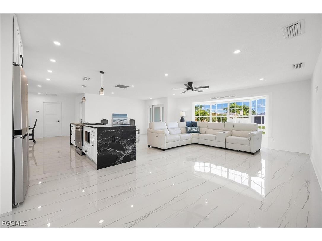 4930 Edith Esplanade Cape Coral FL 33904 2026007857 image18