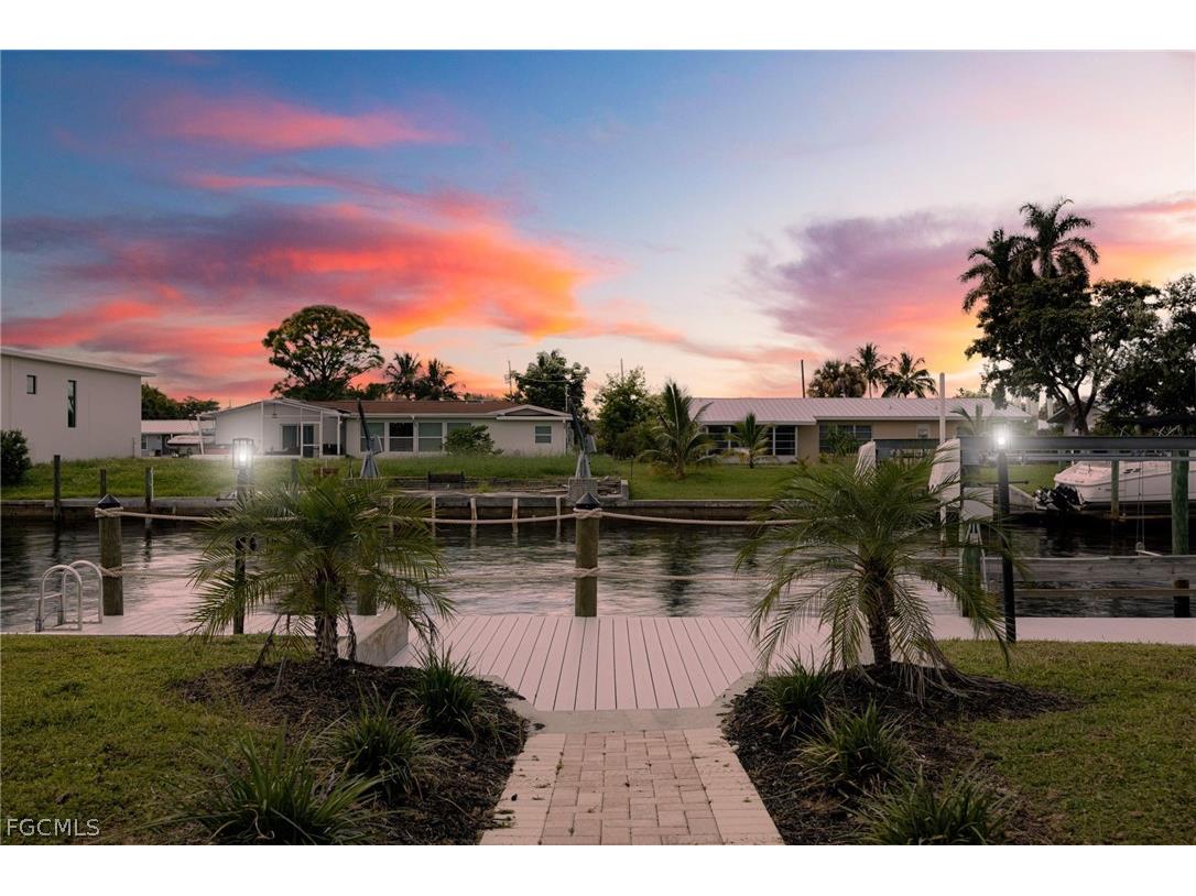 4930 Edith Esplanade Cape Coral FL 33904 2026007857 image4