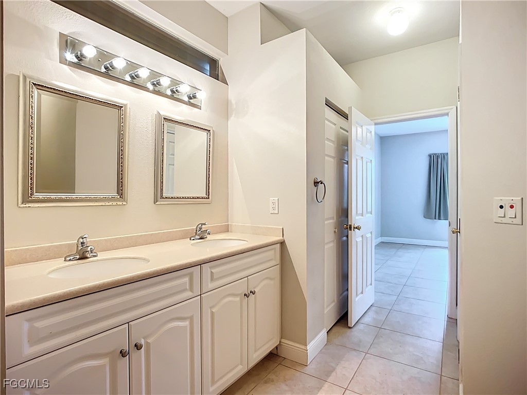 4930 SW 25th Court Cape Coral FL 33914 2025016305 image28