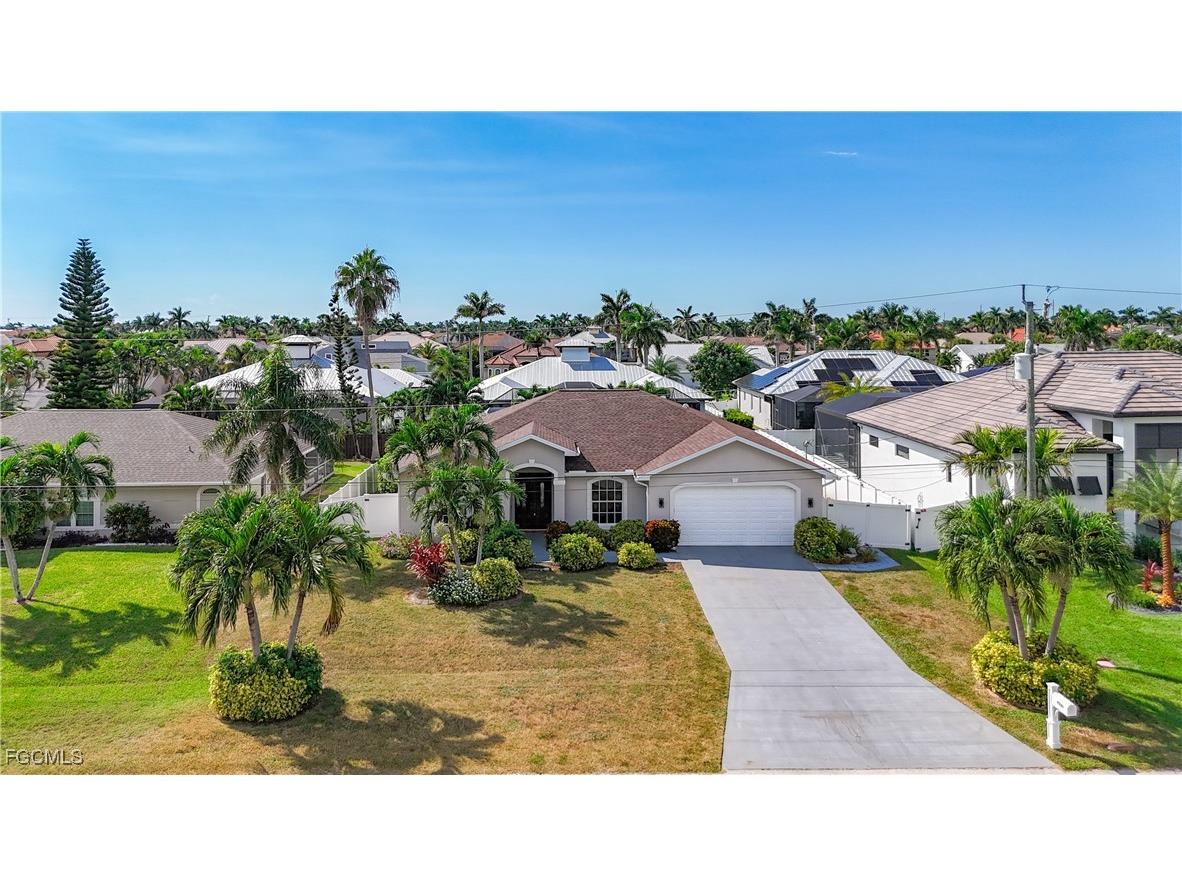 4930 SW 25th Court Cape Coral FL 33914 2025016307 image3